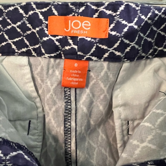 Joe Fresh cotton pants, blue and white design, size- 8 - Picture 4 of 4